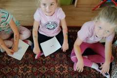 received_1869500919879256